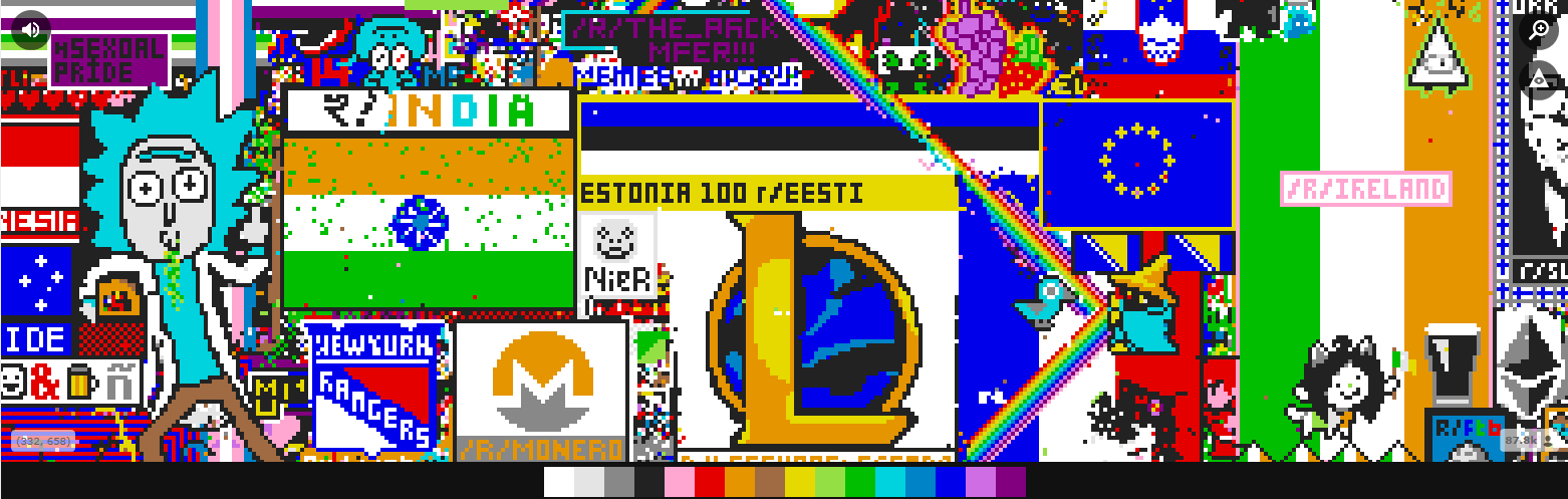 Эстонский флаг на r/place