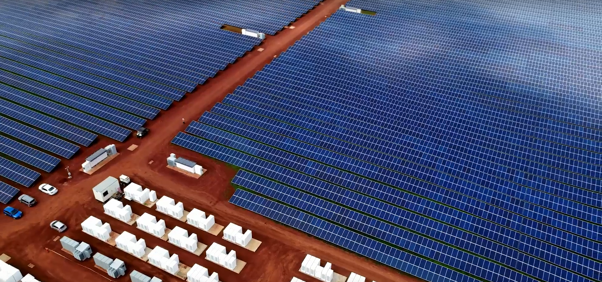 На "ферме" установлено 54 978 солнечных панелей! Фото: Tesla
